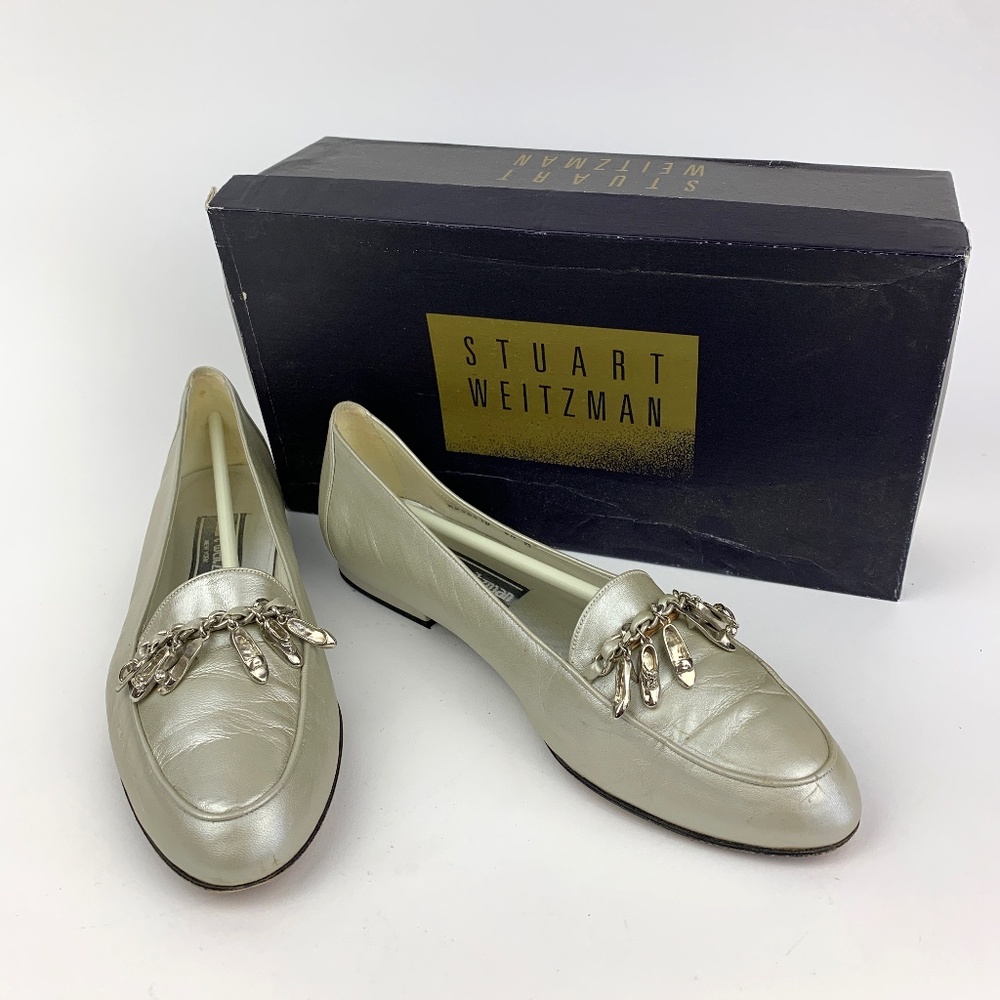 Stuart Weitzman Imelda Silver Oyster w/Shoes Charms Flats Loafers Size 8.5 M Box